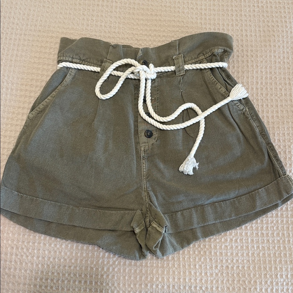 Billabong High-Waisted Khaki Shorts